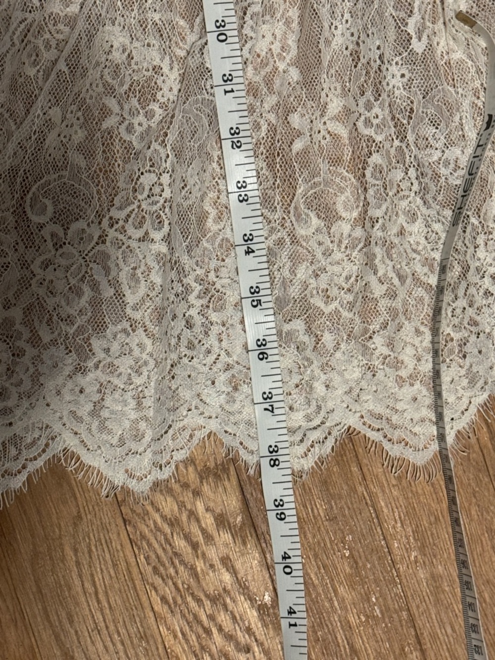 Cream Lace Tiered Maxi Skirt with Scalloped Hem - Picture 5 of 7